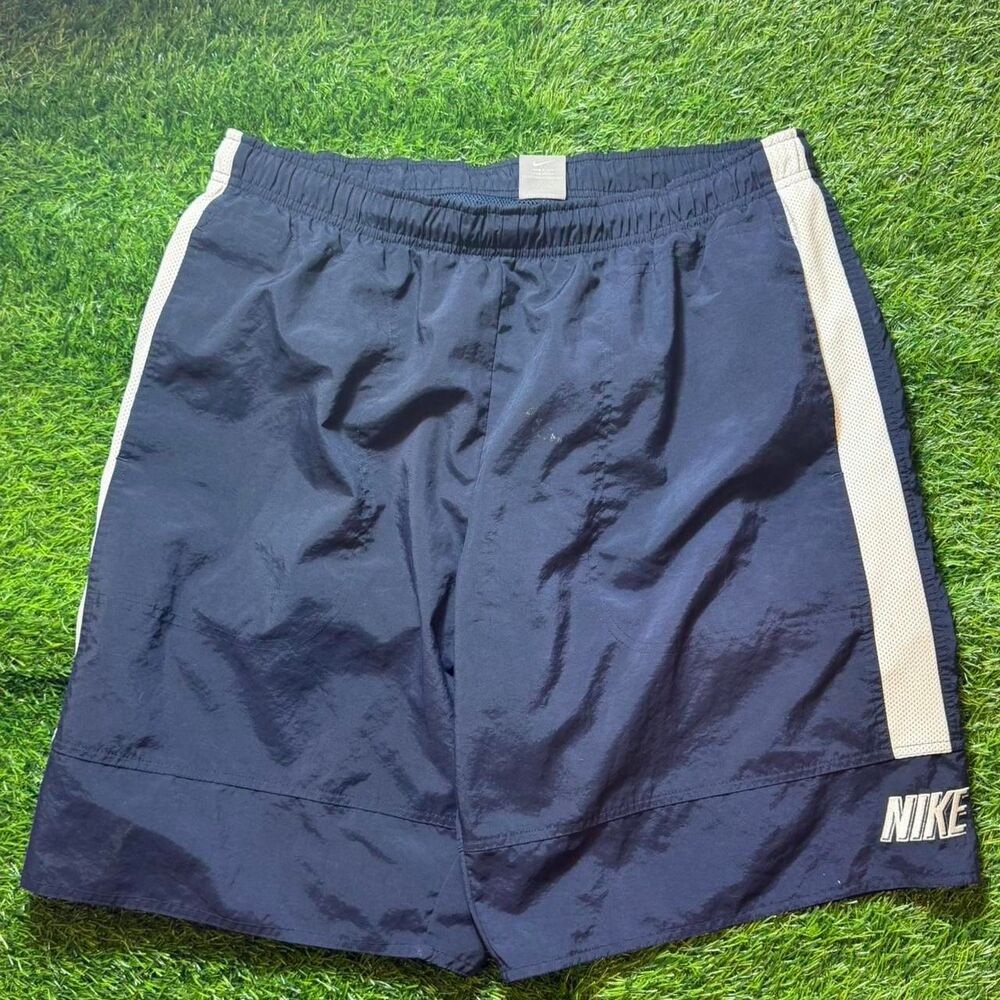 Nike Men's Navy and Blue Shorts